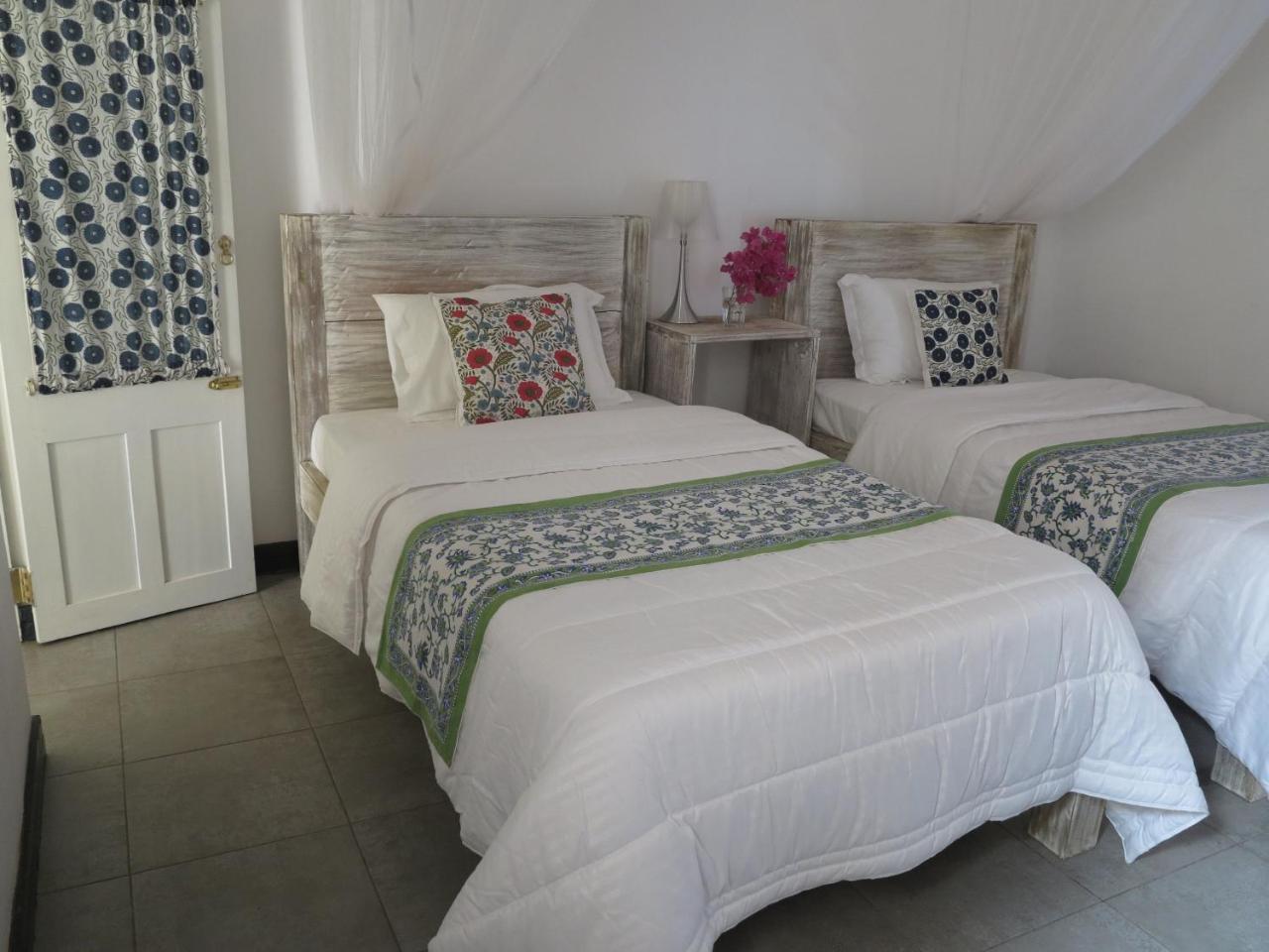Esperanza Beach Villa And Spa Morakatiyara Екстер'єр фото
